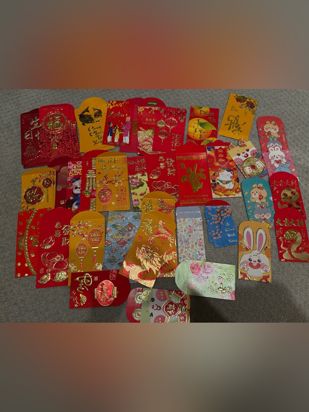 Chinese lixi red envelope